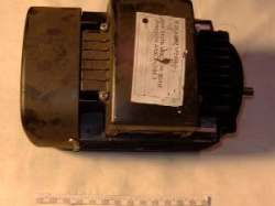 Двигатель миксера Varimixer Ar30 R40-85.1 – купить в RuOborudovanie.ru с доставкой до двери Двигатель миксера Varimixer Ar30 R40-85.1